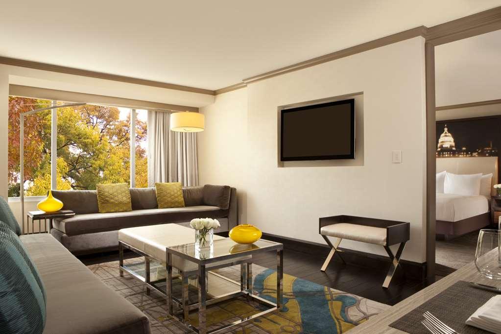 Hilton Mclean Tysons Corner Ξενοδοχείο Δωμάτιο φωτογραφία